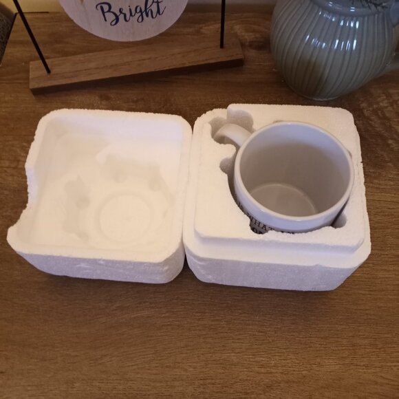 Paramedic EMT This Is What An Awesome Paramedic Looks Like 11 oz Coffee Mug - Picture 5 of 5